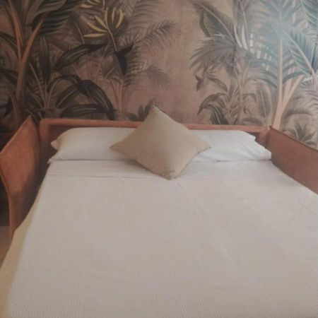 Serva La Bari Studio Seville Ngoại thất bức ảnh